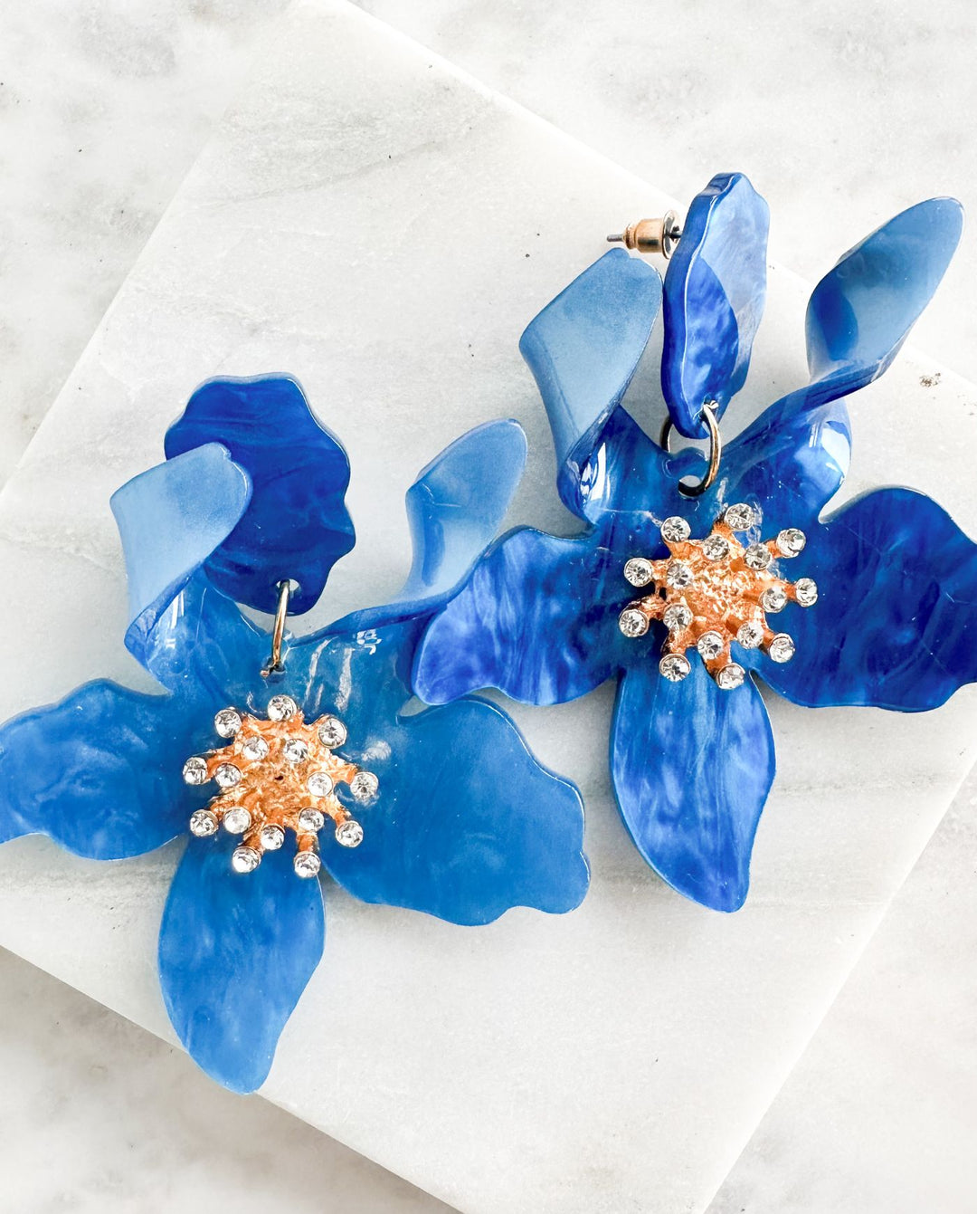 Aros Maxi Flor y Brillos Azul Cielo