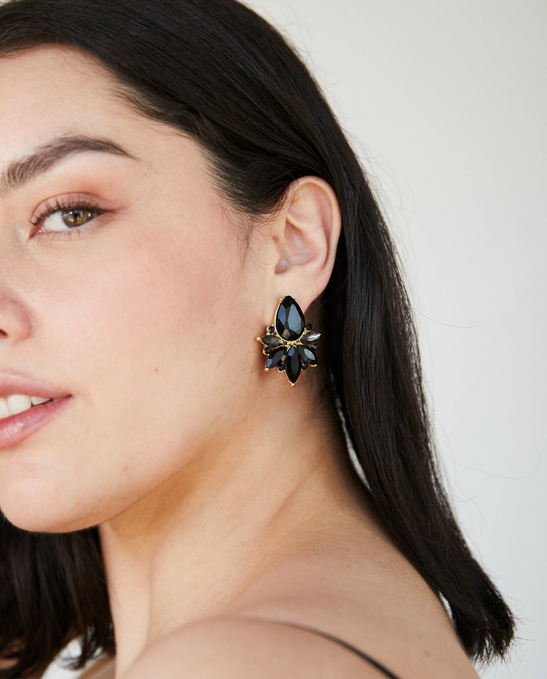 Aros Emma Gota Piedras Y Strass Negro / Gris