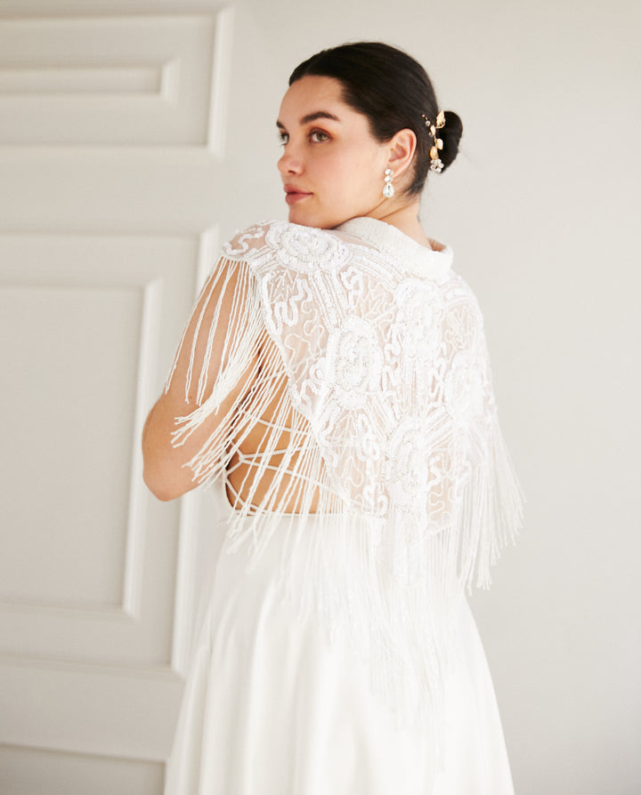 Capa Bordada de Mostacilla Marala Blanca/Blanca