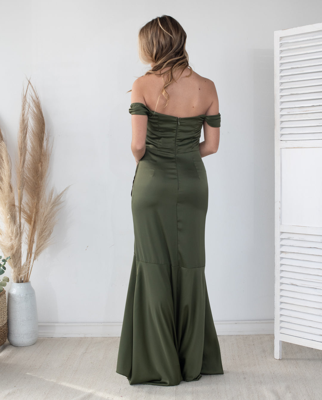 Vestido Largo de Fiesta Ariel Satin Verde Olivo