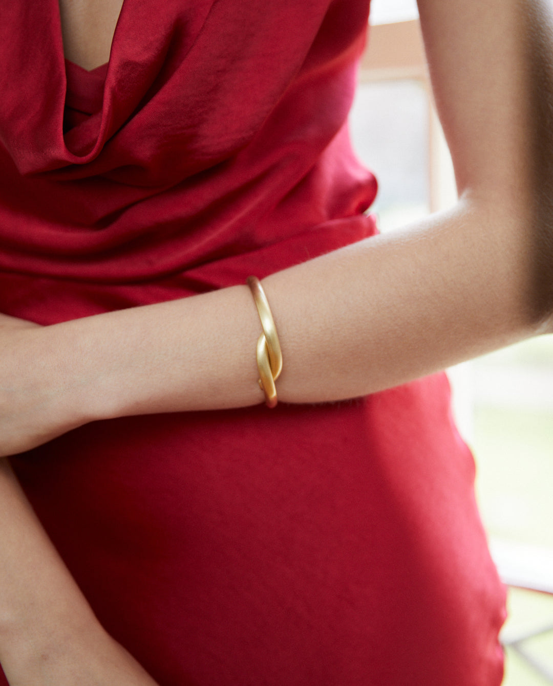 Brazalete Magda Slim Dorado