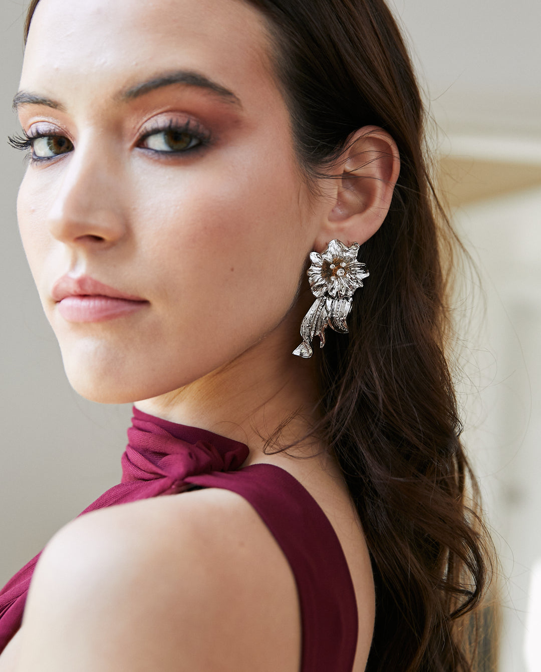 Aros Julia Flor y Stras Plateado