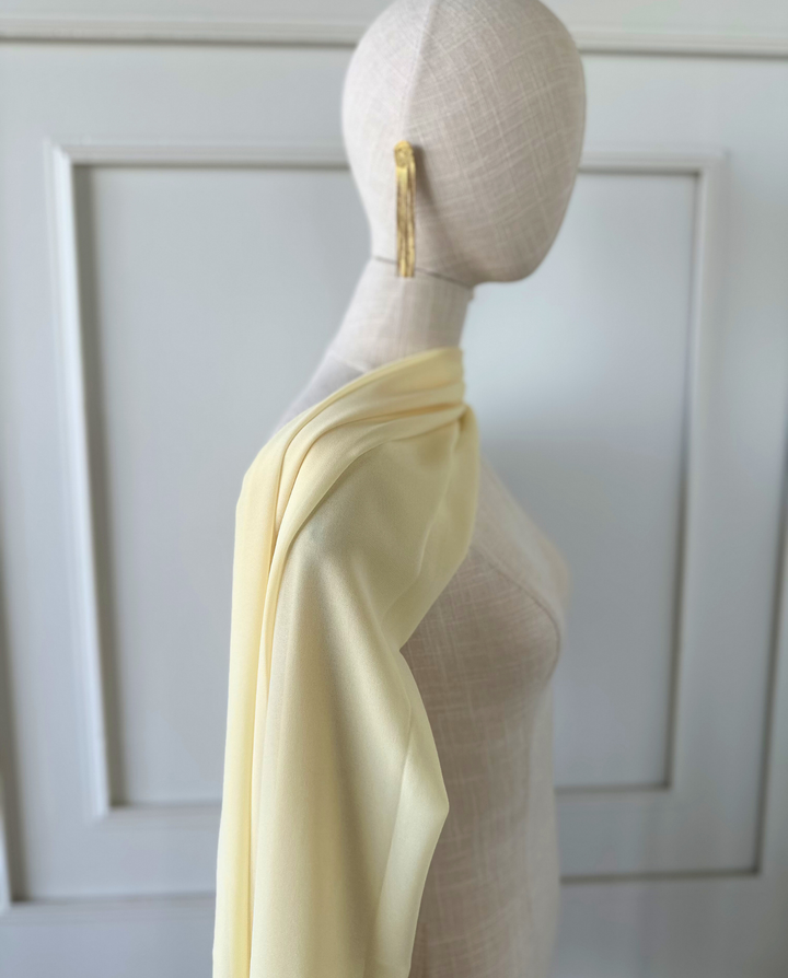 Maxi Pañuelo Antonia Gasa Amarillo Pálido