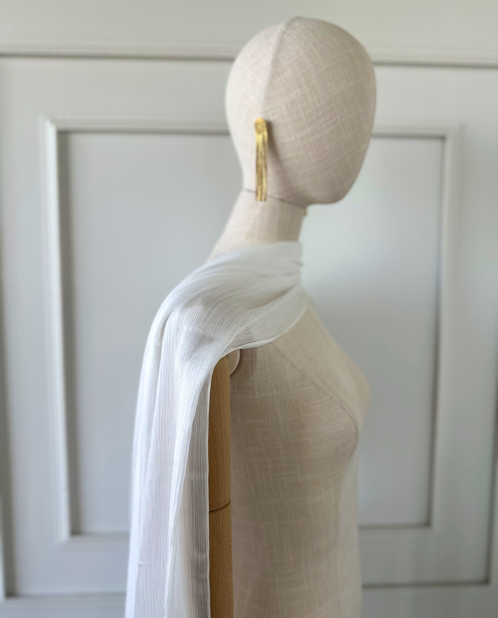 Maxi Pañuelo Antonia de Satín Plisado Blanco