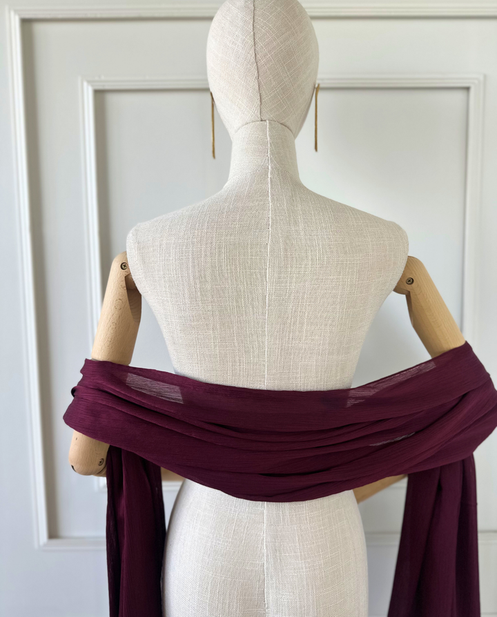 Maxi Pañuelo Antonia de Satín Plisado Burdeo