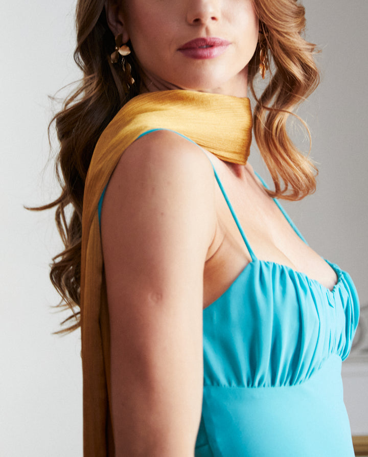 Pañuelo Antonia Satín Plisado Mostaza