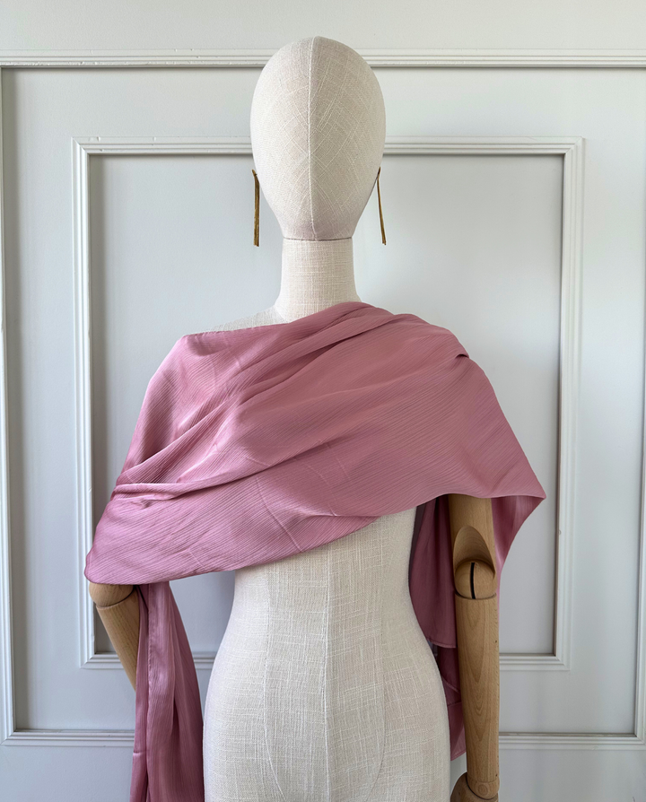 Pañuelo Antonia Satín Plisado Rosado