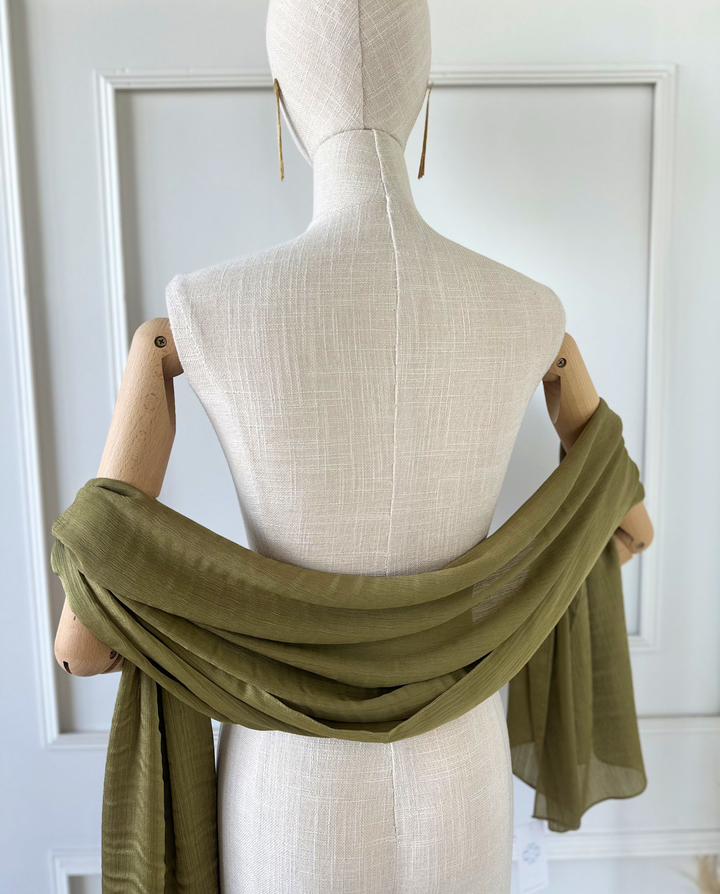 Maxi Pañuelo Antonia de Satín Plisado Verde Oliva