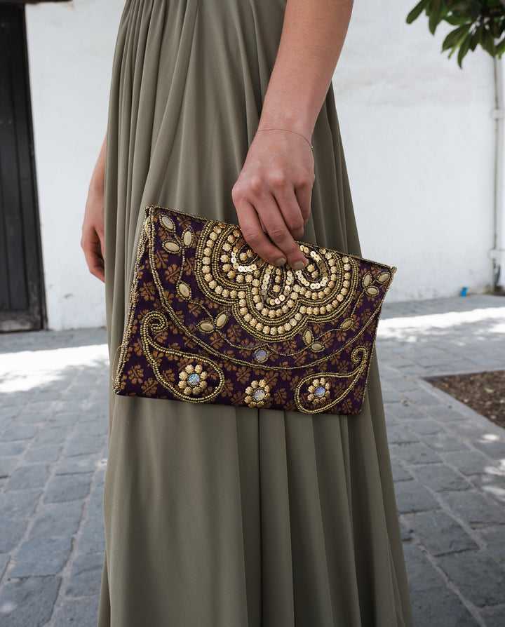 Clutch Indio Uma Flor Rectangular Grande Morado/Dorado