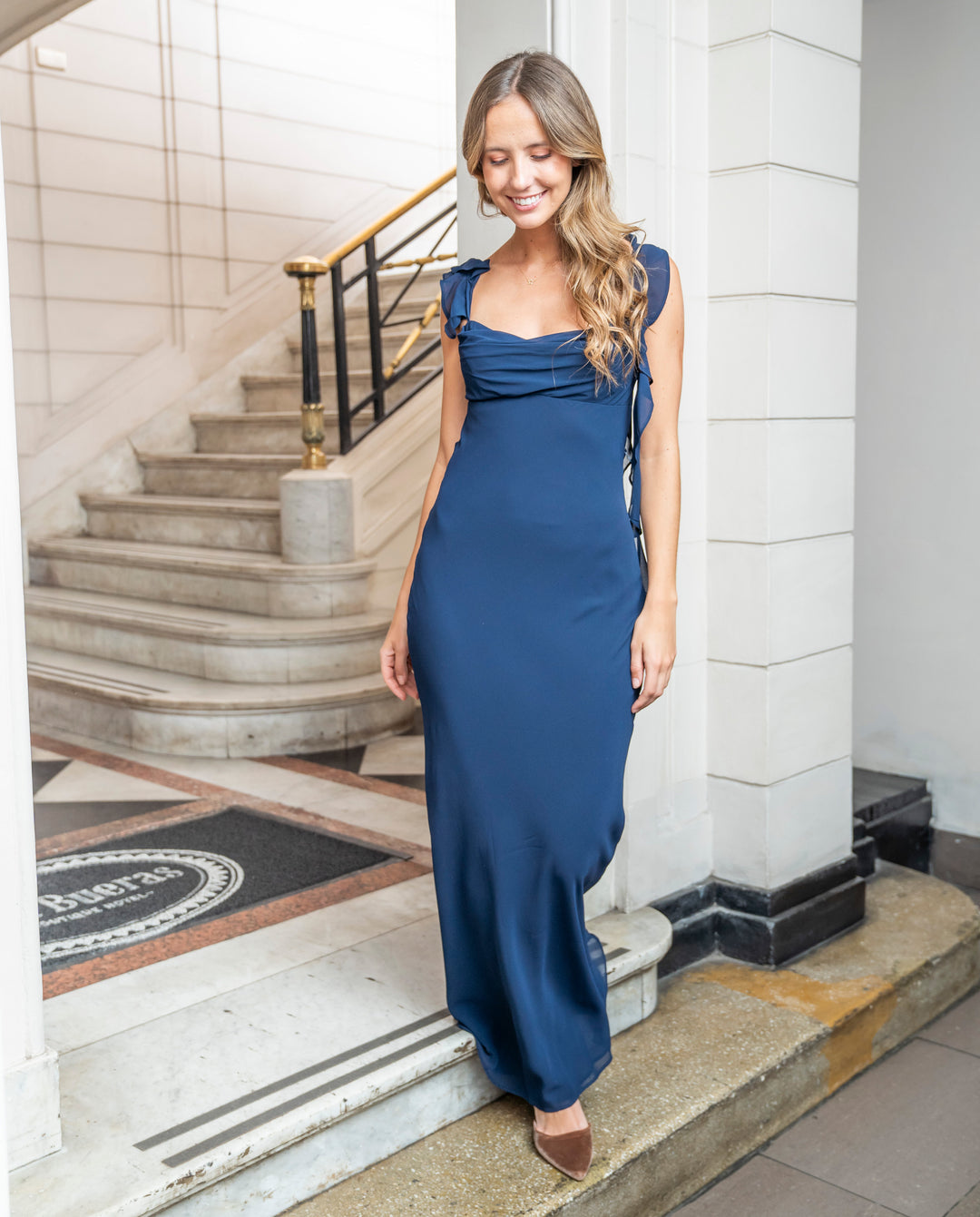 Vestido Largo de Fiesta Arietta Azul Oscuro