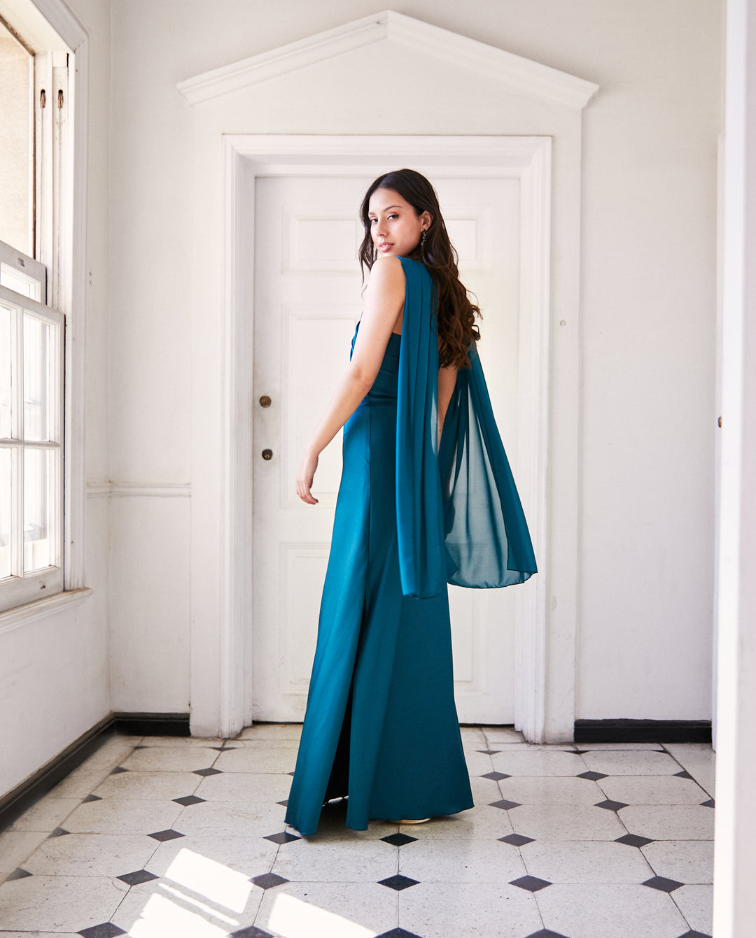 Vestido Largo de Fiesta Gabriela Lazos Gasa Turquesa Oscuro