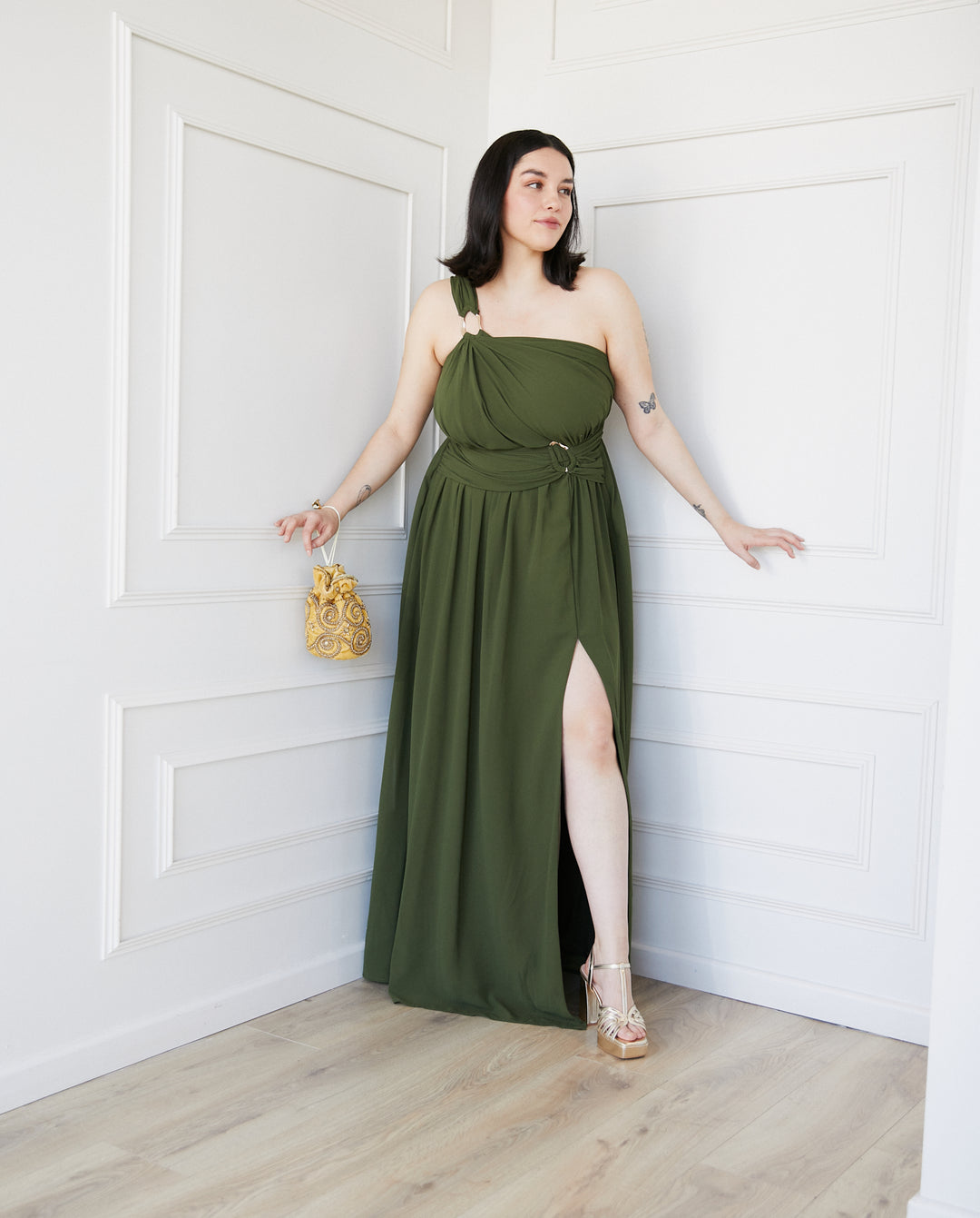 Vestido Largo de Fiesta Luxemburgo Asimetrico Verde Olivo