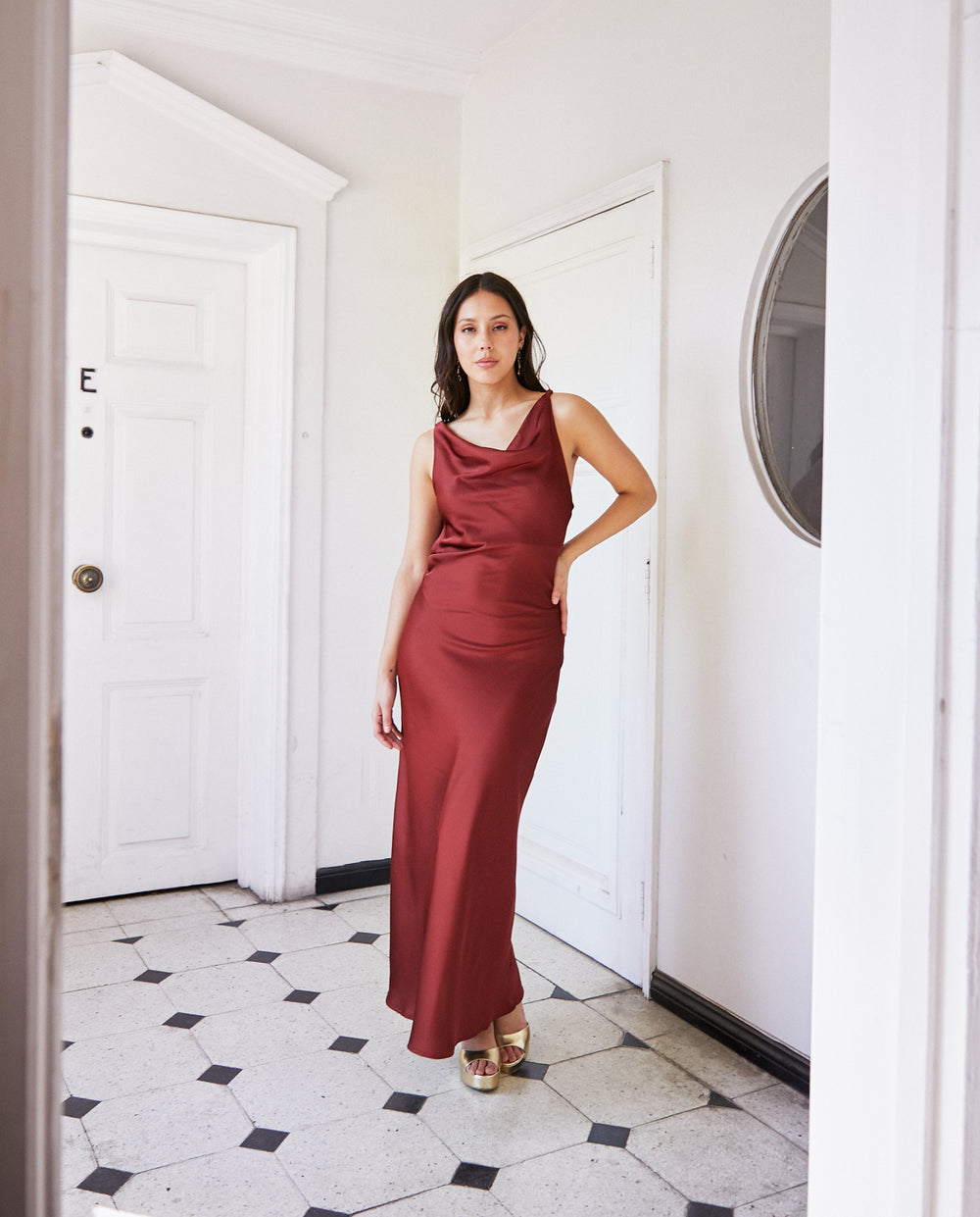 Vestido Largo de Fiesta Montserrat Canela Oscuro