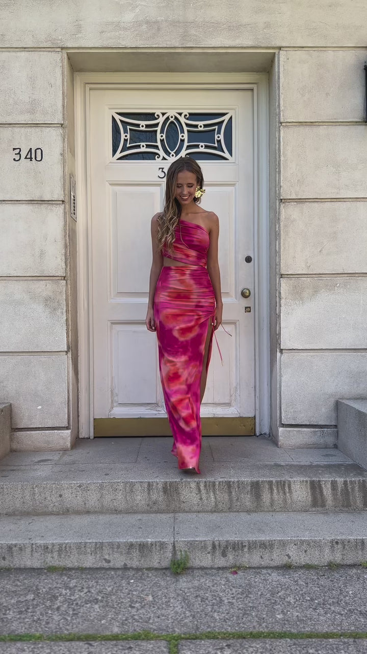 Vestido Largo de Fiesta Almendra Fondo Fucsia