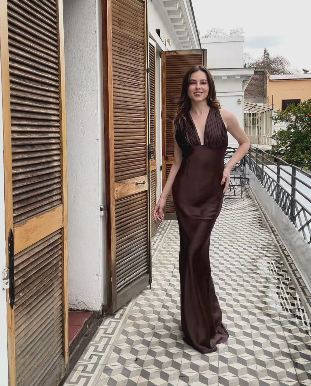 Vestido Largo de Fiesta María Fernanda Chocolate