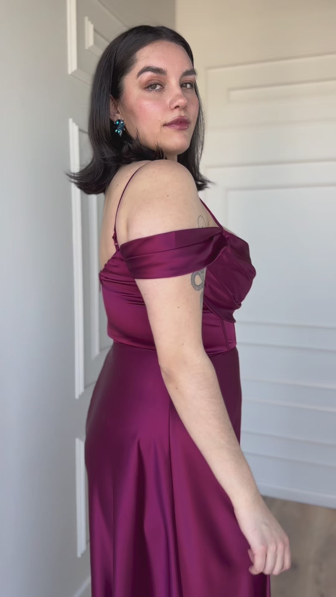 Vestido Largo de Fiesta Atenea Corset Cherry