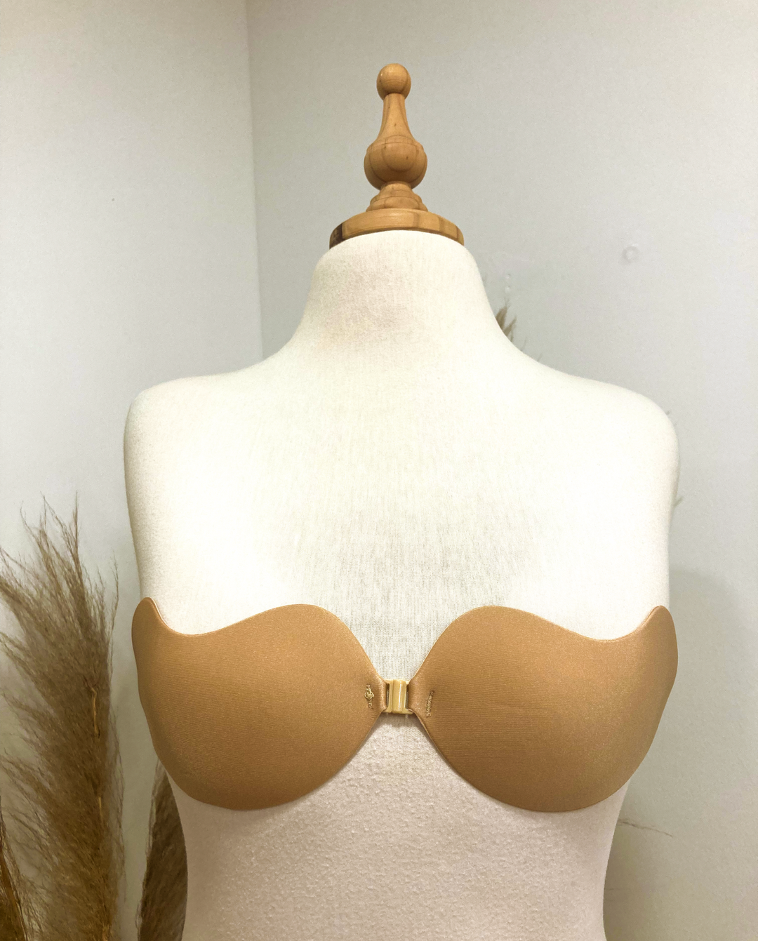 INVISIBLE BROOCH BEIGE BRA