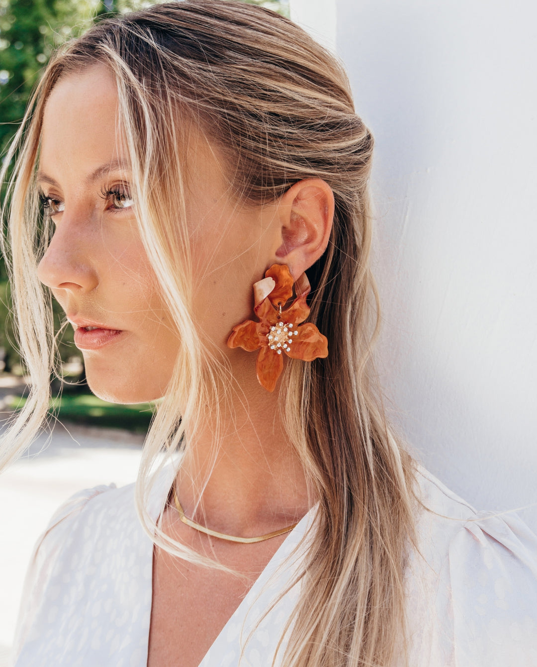 TERRACOTTA MAXI FLOWER AND GLOSSY EARRINGS